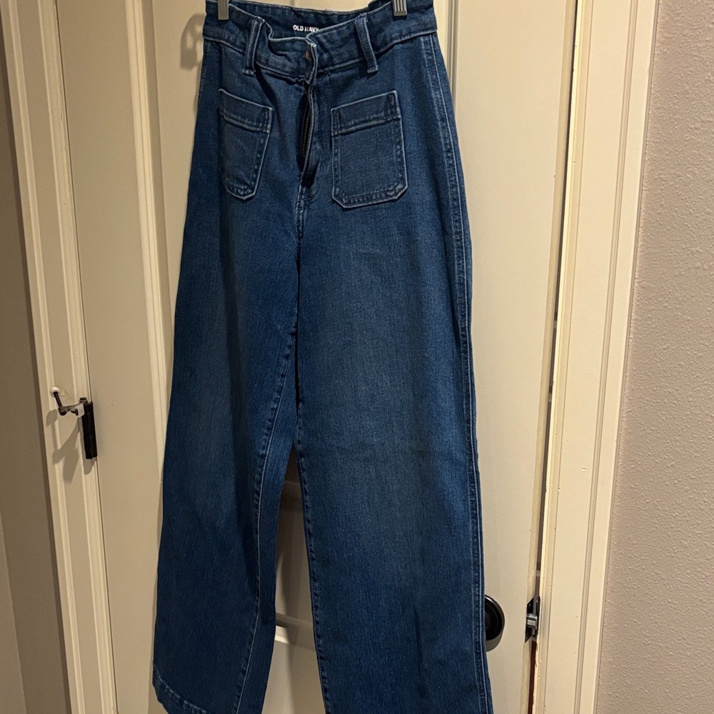 EUC size 4 Old Navy Dark Blue Flare & Wide Leg Jeans